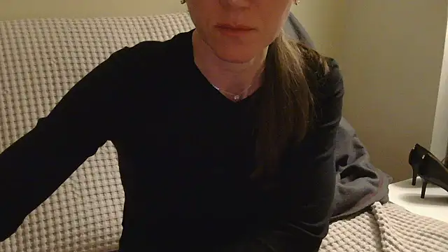 AuroraAG online show from April 2026 08:36:02 PM