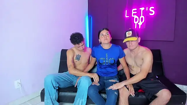 anywannasexhard online show from December 2025 06:58:01 PM