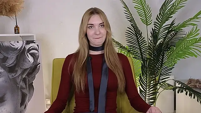 Snapshot of KarmaDowless chatting on December 2025 03:40:02 PM KarmaDowless online show from December 2025 03:40:02 PM