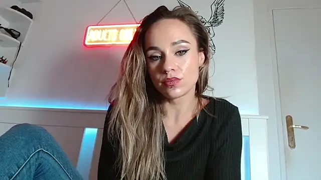 Mllecam online show from December 2025 12:36:02 PM