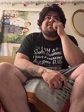 trever102 online show from December 2025 03:01:01 AM