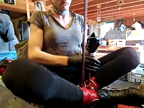 laaralatexxa BDSM online show from March 2026 02:11:02 PM