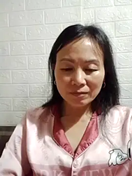 Lili-123k online show from February 2026 12:39:02 PM