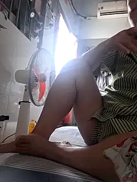 felicity chloe online show from April 2026 03:40:02 AM