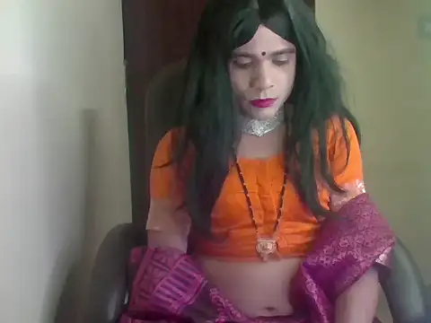 Lovely Ladyboy star online show from February 2026 06:56:01 PM