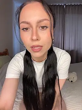 MonicaMercer online show from April 2026 08:04:01 AM