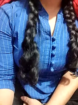 hottyrose69 online show from February 2026 02:53:02 PM