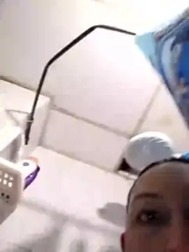 Valeria montana  online show from January 2026 11:18:02 PM