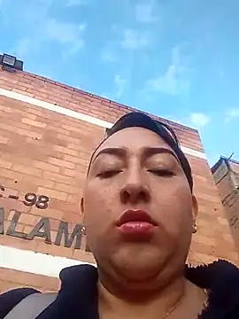 Valeria montana  online show from April 2026 11:19:01 AM