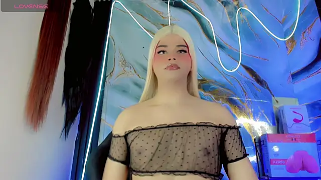 Snapshot of Noahmistry chatting on January 2026 10:42:02 AM Noahmistry online show from January 2026 10:42:02 AM