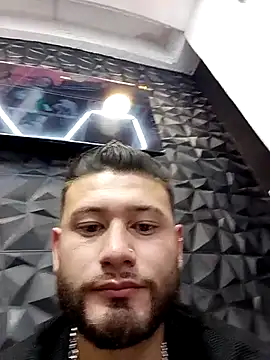 MaxSteel x online show from December 2025 05:20:01 PM