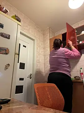 Snapshot of Dana92va chatting on February 2026 05:45:01 AM Dana92va online show from February 2026 05:45:01 AM