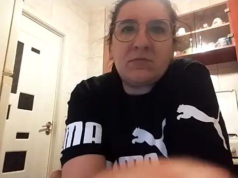 Snapshot of Dana92va chatting on February 2026 05:32:01 PM Dana92va online show from February 2026 05:32:01 PM