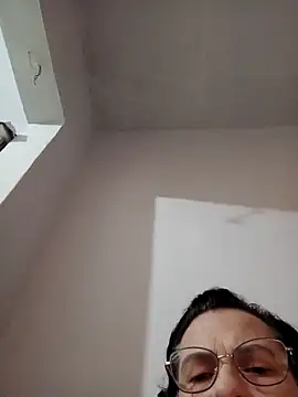 Luna-Hot0802 online show from April 2026 02:13:01 AM