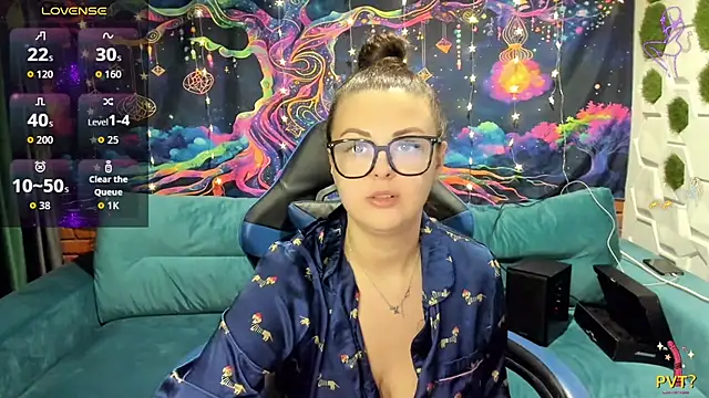 MonicaMoonly online show from December 2025 10:59:02 PM