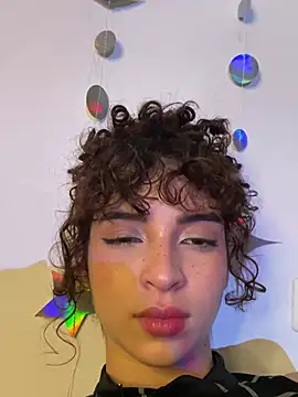 Anne Wyntheris online show from March 2026 04:06:02 AM