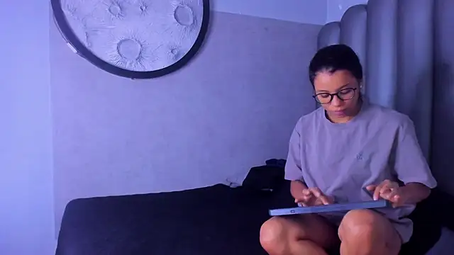 pitufa- online show from January 2026 07:28:01 PM