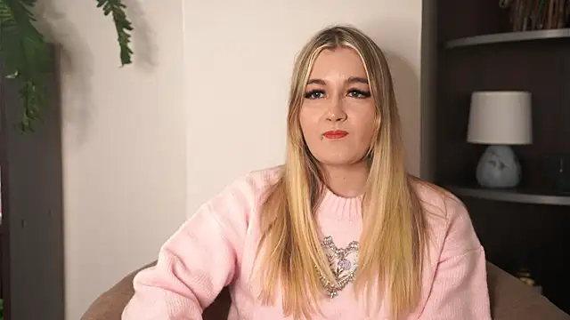 JanellaAdderly online show from December 2025 05:27:02 AM