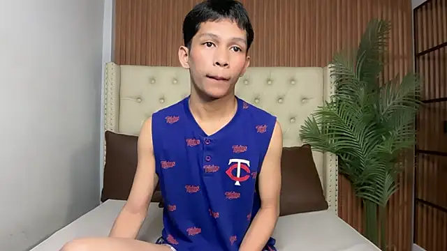 Snapshot of TheBoyAboveYou chatting on July 2026 04:36:02 PM TheBoyAboveYou online show from July 2026 04:36:02 PM