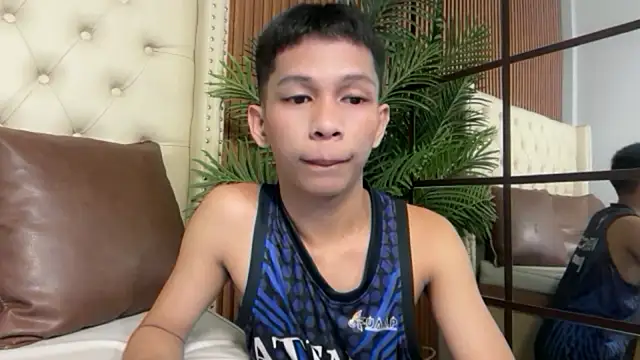 Snapshot of TheBoyAboveYou chatting on August 2026 04:42:02 PM TheBoyAboveYou online show from August 2026 04:42:02 PM
