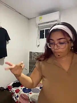 naty col online show from July 2026 03:42:02 AM