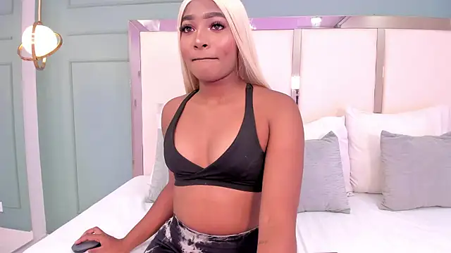 abigail boltonn online show from December 2025 08:47:02 PM