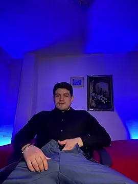 williamsmiiths16 online show from January 2026 03:16:01 PM