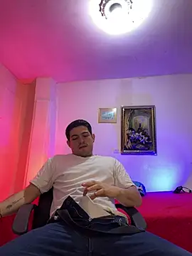 williamsmiiths16 online show from February 2026 02:05:02 PM