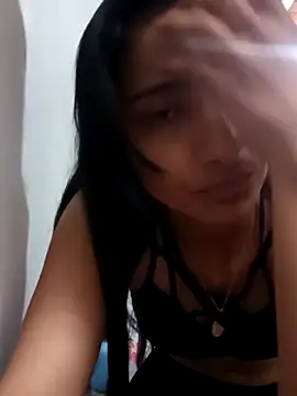 Snapshot of Vera_Luna_ chatting on December 2025 09:00:02 PM Vera Luna online show from December 2025 09:00:02 PM