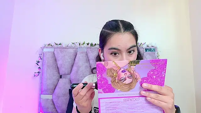 iris and damian online show from March 2026 05:19:02 PM