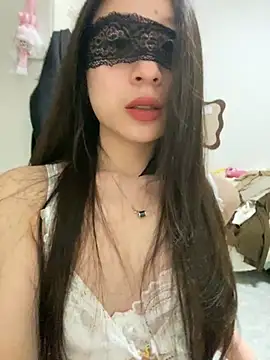 yaqing666 online show from February 2026 03:43:02 PM