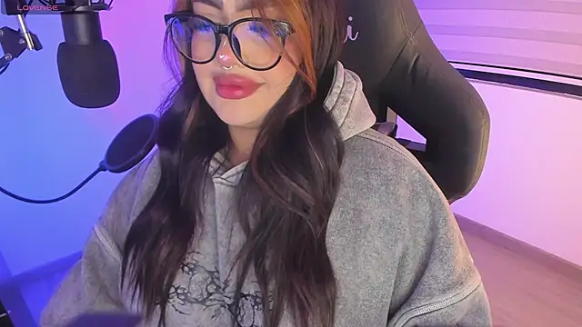 asheryn online show from February 2026 01:22:01 AM