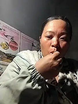 AlilaK2 online show from January 2026 06:52:02 AM