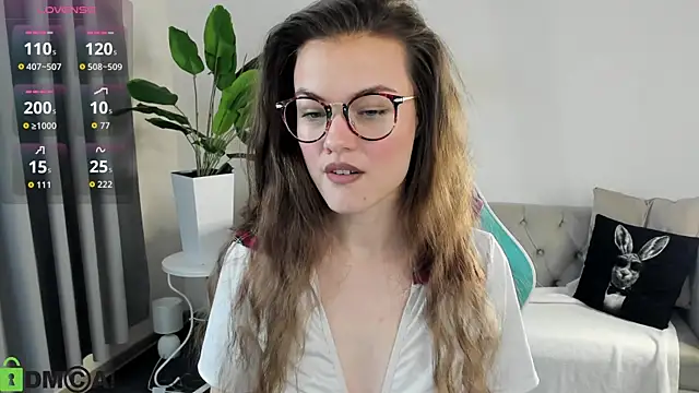 Snapshot of Graceee_ chatting on February 2026 03:02:02 AM Graceee online show from February 2026 03:02:02 AM