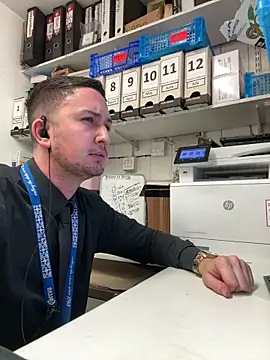 dirtyanal23 online show from February 2026 08:13:02 PM