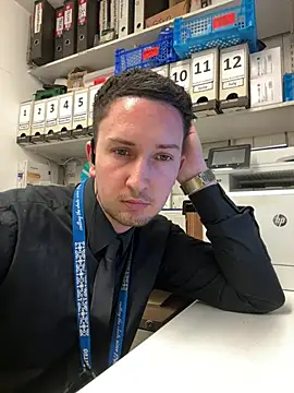 dirtyanal23 online show from March 2026 09:19:02 PM