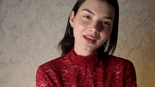 Snapshot of Laura_Sunday chatting on December 2025 11:36:02 AM Laura Sunday online show from December 2025 11:36:02 AM