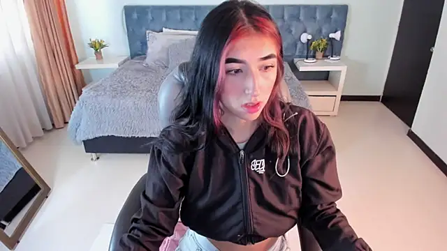 Snapshot of Celeste_Rous__ chatting on June 2026 07:35:02 PM Celeste Rous online show from June 2026 07:35:02 PM