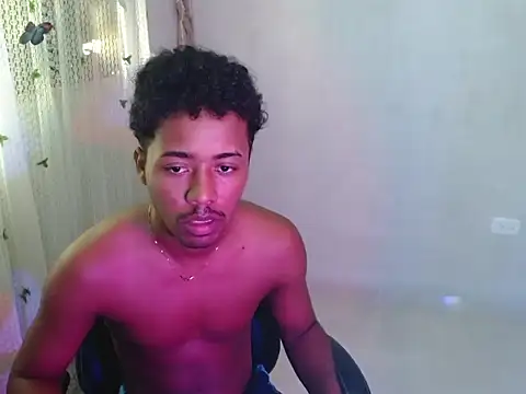 Snapshot of fairybooy chatting on January 2026 01:37:02 PM fairybooy online show from January 2026 01:37:02 PM