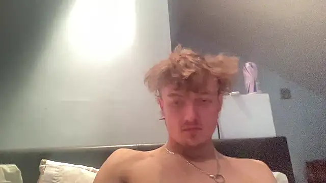 mackbriggs2 00 online show from December 2025 08:50:02 PM