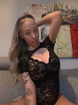 Sannababyy online show from March 2026 07:17:01 PM