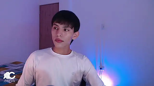 andrew courtzz online show from April 2026 04:00:02 PM