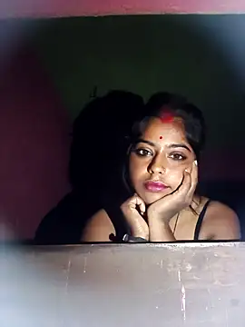 Ponam sexy online show from February 2026 02:42:02 PM