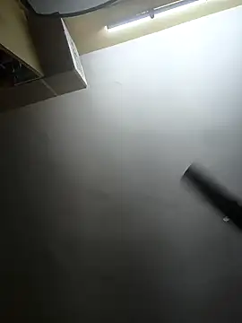 Preeti345 online show from December 2025 07:47:01 AM