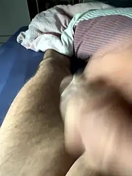 xxTommyxx30 online show from January 2026 08:06:01 AM