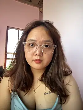Snapshot of Samsam-006 chatting on April 2026 09:40:01 AM Samsam-006 online show from April 2026 09:40:01 AM