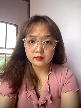 Snapshot of Samsam-006 chatting on April 2026 10:24:02 AM Samsam-006 online show from April 2026 10:24:02 AM