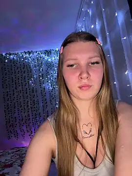 nelli lux  online show from January 2026 09:42:01 PM