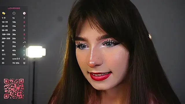 Snapshot of Lanenger chatting on February 2026 11:05:02 PM Lanenger online show from February 2026 11:05:02 PM