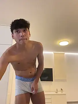 Snapshot of OnlyTyroone chatting on March 2026 10:58:01 PM OnlyTyroone online show from March 2026 10:58:01 PM